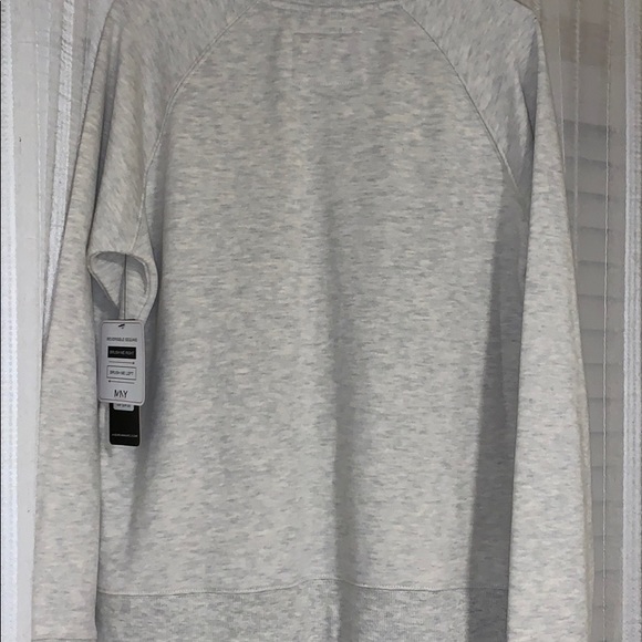 Sweater - Picture 4 of 7